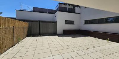 Moderne 3-Zimmer-Wohnung mit großer Terrasse - Photo 3