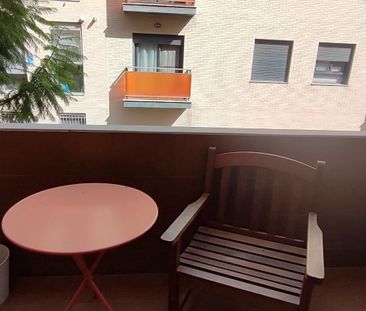 Piso de alquiler en Calle Paterna, Metro - Auditorio - Photo 1