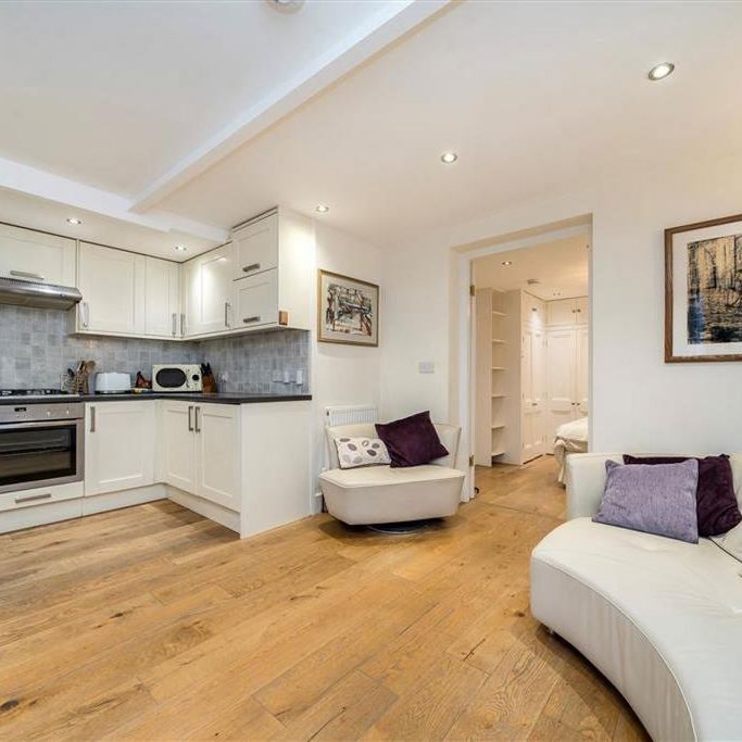 1 bedroom flat to rent - Photo 1