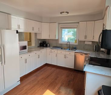 For Lease - 6063 Farmstead Lane, Mississauga, Ontario - Photo 6