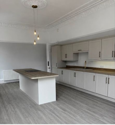 5 Bed Flat, Hyndland Road, G12 - Photo 3