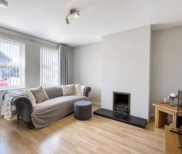 4 Whitethorn Drive, Newtownards, BT23 8WS - Photo 1