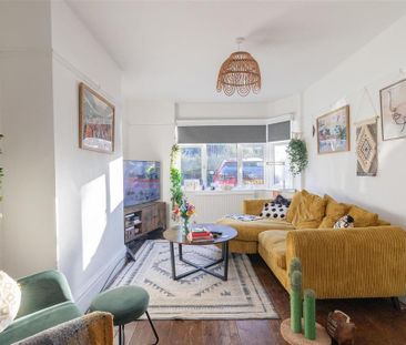 3 bedroom semi-detached house to rent - Photo 2