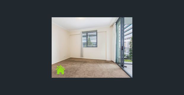 Stylish Urban Living in Southbank’s Lagoon Precinct - Photo 1