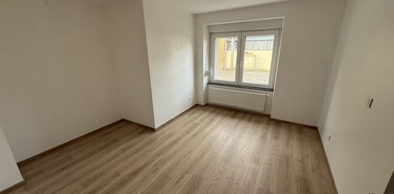 Appartement 5 pièces à Épiez-sur-Chiers - Photo 2