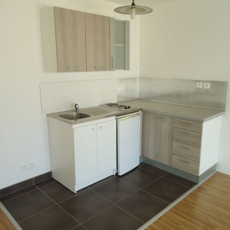 Location Appartement 1 pièce 33m² LE HAVRE 76600 - Photo 1
