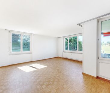 Bright apartment with great views of the countryside! - Photo 1