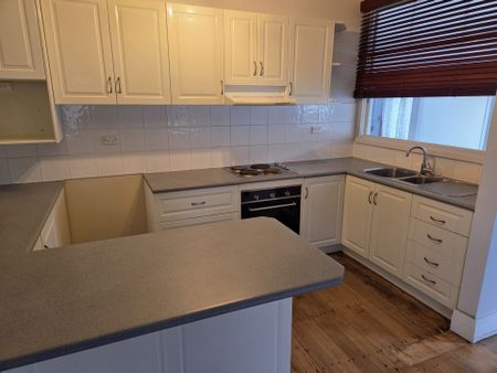 154 Best Street, Devonport TAS 7310 - Photo 2