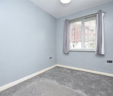 6, New Forest Way, Leeds, West Yorkshire, LS10 4GH - Photo 4