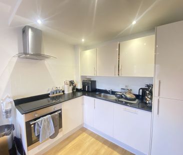 Waterhouse Street, Hemel Hempstead - Photo 2