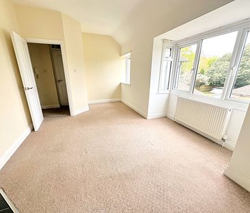 A 1 Bedroom Flat Instruction to Let in Bexhill-on-Sea - Photo 4