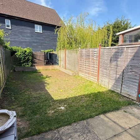2 bedroom terraced house to rent - Photo 1