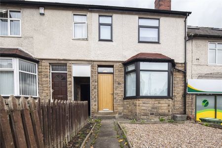 28 Newsome Road, Huddersfield, HD4 - Photo 2