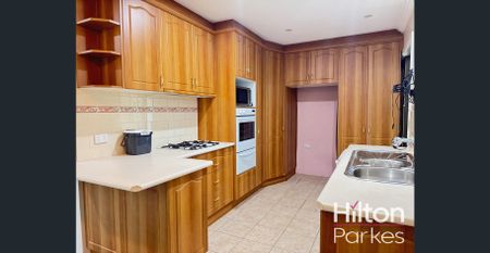 12 Bulolo Drive, Whalan, NSW 2770 - Photo 5