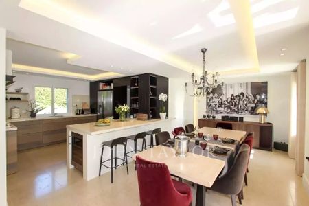 Maison à louer Valbonne, Cote d'Azur, France10 850 EUR / Mois - Photo 5