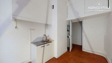 Appartement 1 pièces 33m2 MARSEILLE 2EME 530 euros - Photo 3