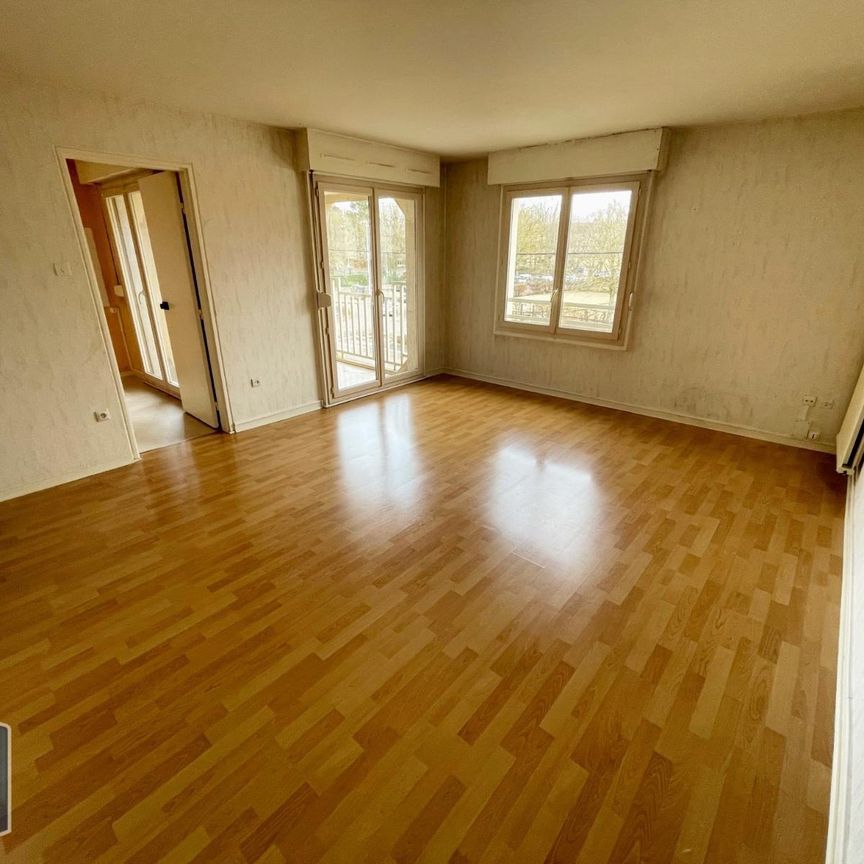 Location Appartement 4 pièces 83m² DIJON 21000 - Photo 1