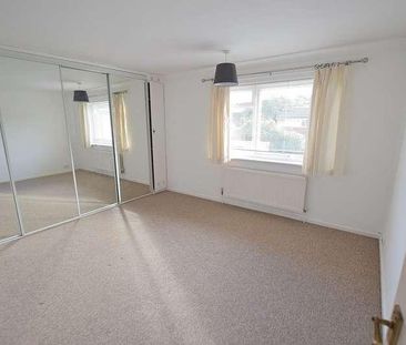 Freelands Court, Ashley Road, New Milton, Hampshire, BH25 - Photo 6