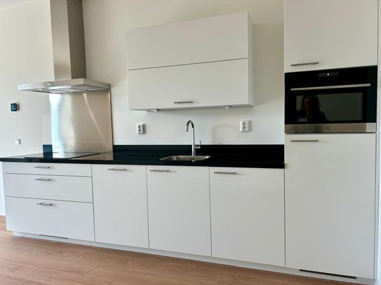 Te huur: Heathrowstraat 82 - Photo 1
