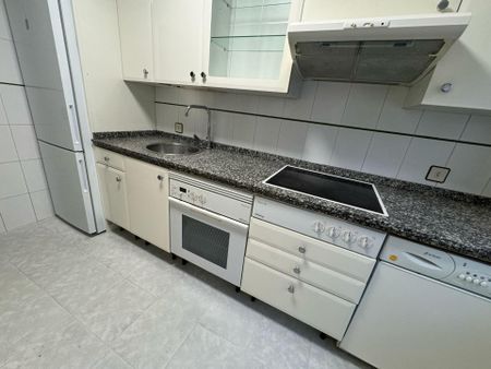 Piso de alquiler en Calle Trafalgar, Prosperidad - Delicias - Photo 2