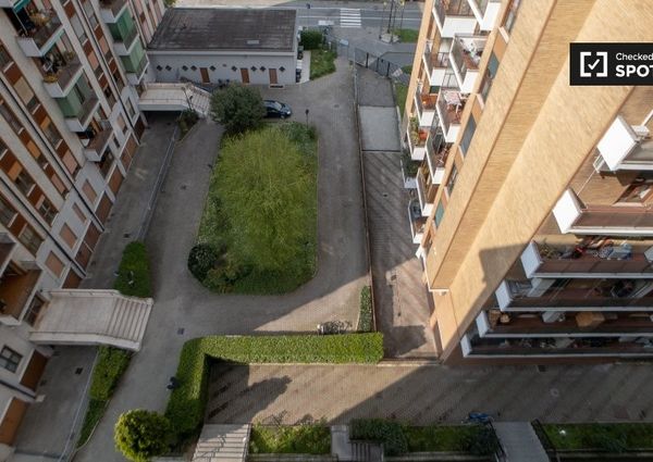 milan, Lombardy 20093