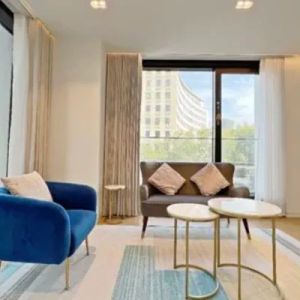 1 Bedroom 1 Bathroom - Photo 2