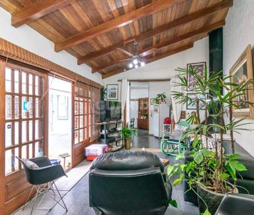 Casa Residencial/Sobrado para aluguel, 4 quartos, 1 suíte, 1 vaga, ... - Foto 2
