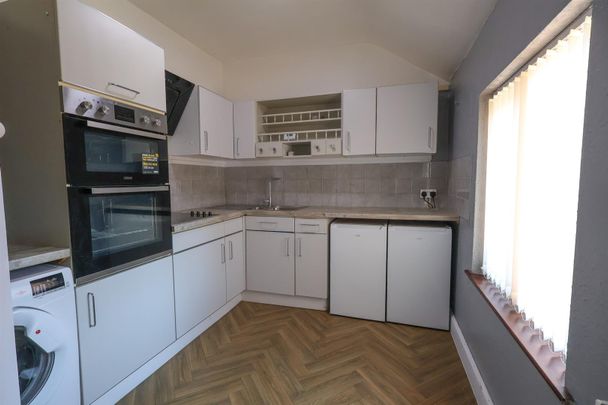 Evesham Road, Redditch - Photo 1