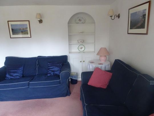 2 bedroom terraced house to rent - Photo 1