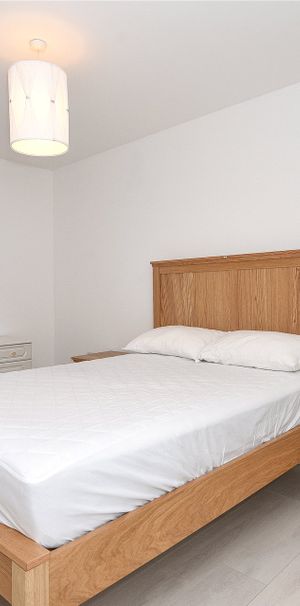 Thorney House, Reading Thorney House, Reading - Photo 1