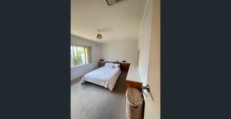 Boutique Living in Leafy Heathpool - Photo 2