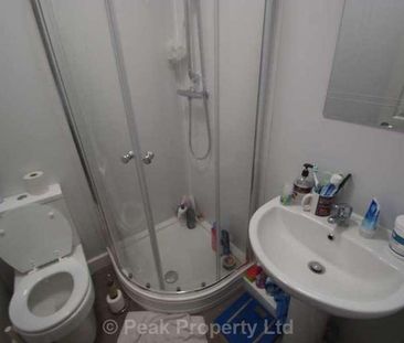 Student House Share -, North Avenue, Southend On Sea, SS2 - Photo 3