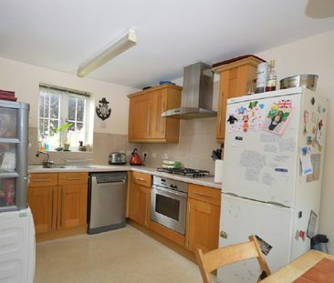 Detached house to rent on - Photo 6