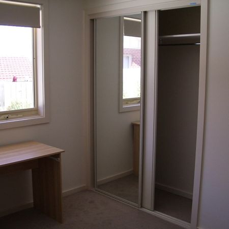 5-bedroom shared house, Bennett Street - Photo 4