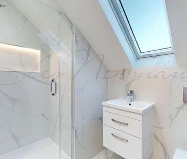 Harvest Lane, Thames Ditton, KT7 - Photo 4