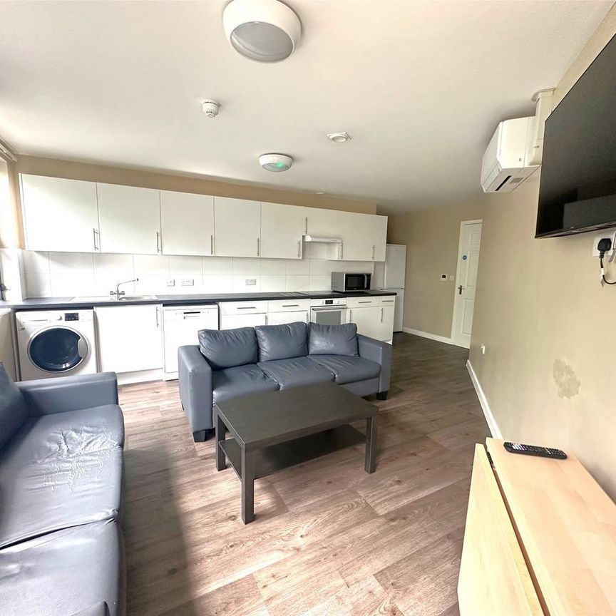 Charles Street, Stokes Croft, Bristol - Photo 1