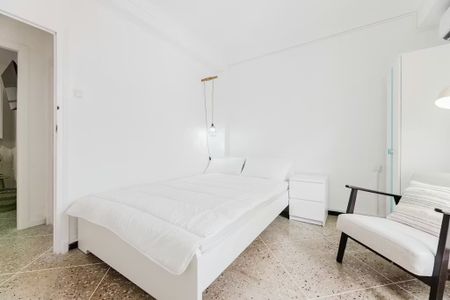 Carrer de Ramiro de Maeztu, Valencia, Valencian Community 46022 - Photo 4