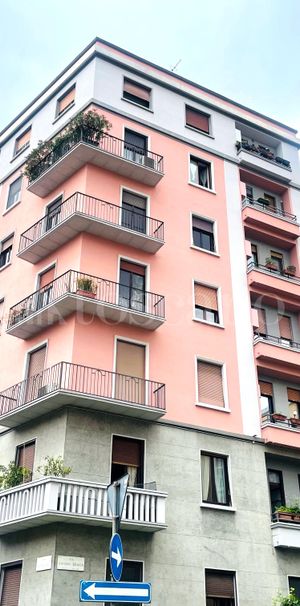 Casa a Milano in Via Edolo, Cagliero - Photo 1