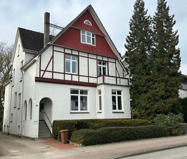 Charmante und helle 4-Zimmer Altbau Wohnung in Elmshorn Mitte - Foto 4