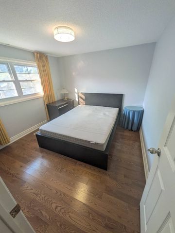 For Lease - 37 Garnish Green Grove, Markham, Ontario - Photo 2