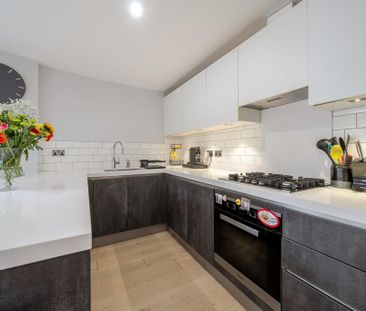 2 bedroom flat to rent - Photo 6
