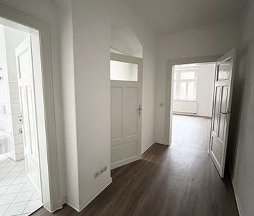 Herrliche 2-Zimmer-Wohnung mit großzügigem Bad im ruhigen Stadtteil... - Photo 1