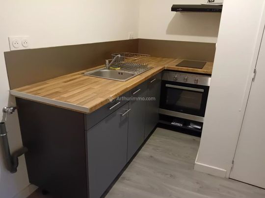 Location Appartement 3 pièces 53 m2 à Monestiés - Photo 1