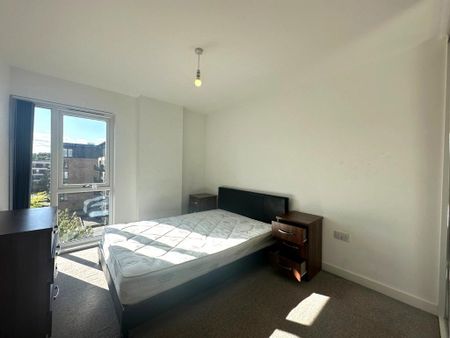 2 bedroom flat to rent - Photo 4