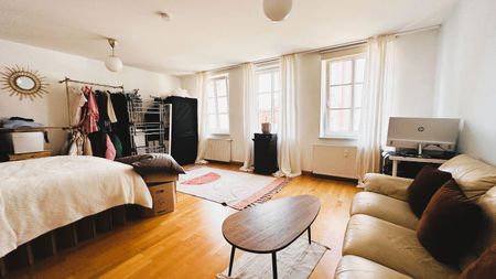 Lebendiges Burgviertel! - Photo 2