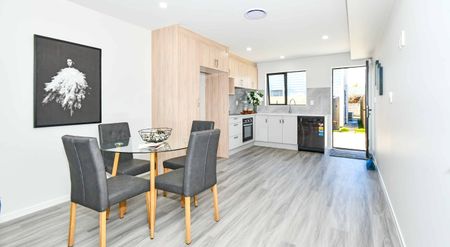 Easy care living - family friendly - Photo 4