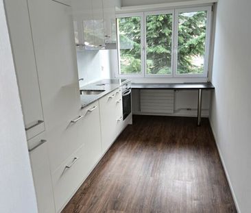 Beautiful 3.5-room apartment in a beautiful location now still avai... - Photo 3