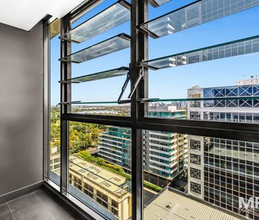 1611/568 St Kilda Road, Melbourne - Photo 2