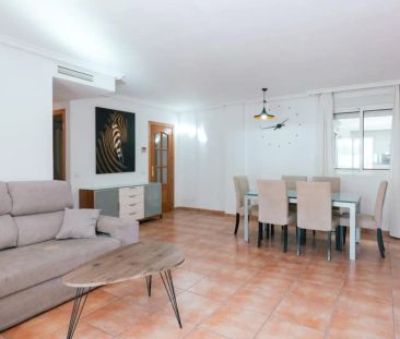 Piso de alquiler en Carrer de Sa Torre Blanca, Marina Botafoc - Pla... - Foto 1