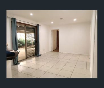 Spacious Family Home In Prime Location - Photo 1